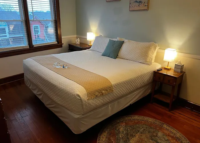 Historic Hotel Nichols